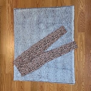 Offline by Aerie Animal Print Leggings, Women's Size Small, Great Condition!